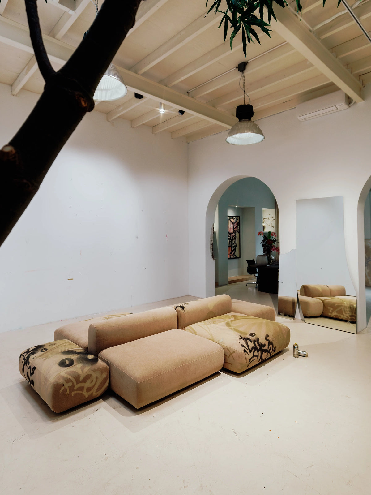 Jeej – 'Writer's Bench' Sofa