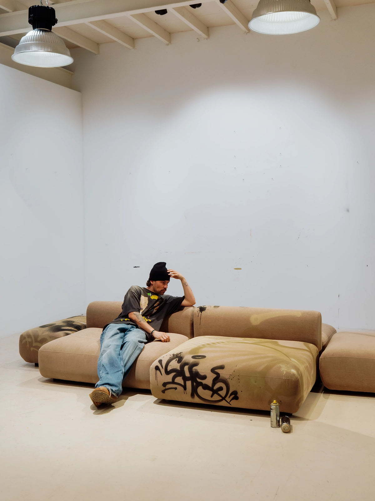 Jeej – 'Writer's Bench' Sofa