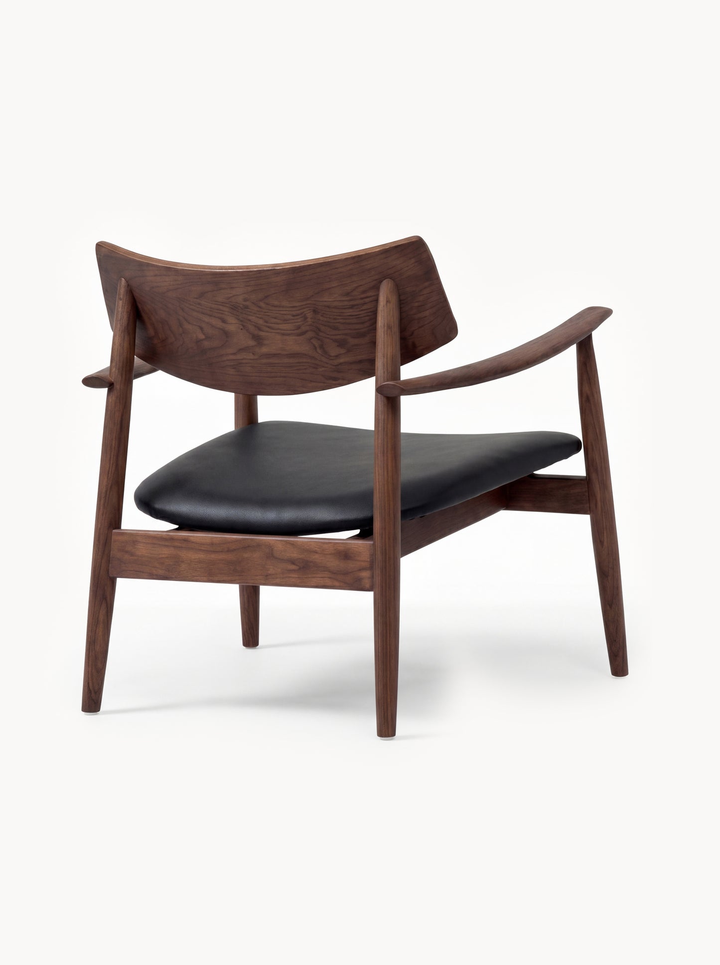 Ashwood Lounge Chair Konza