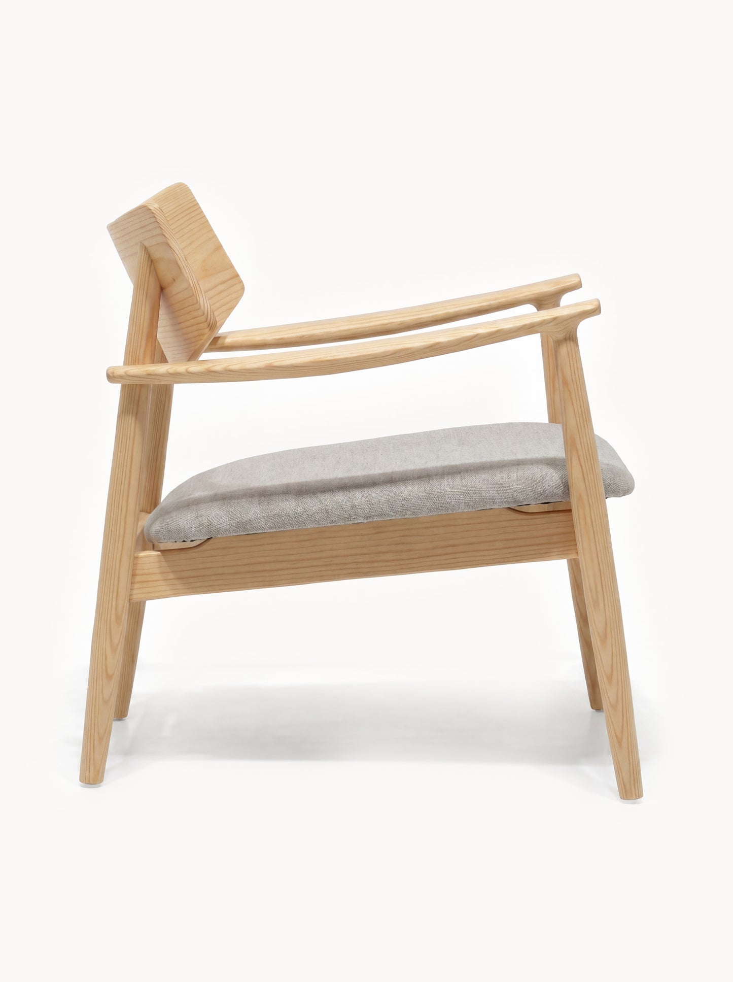 Ashwood Lounge Chair Konza