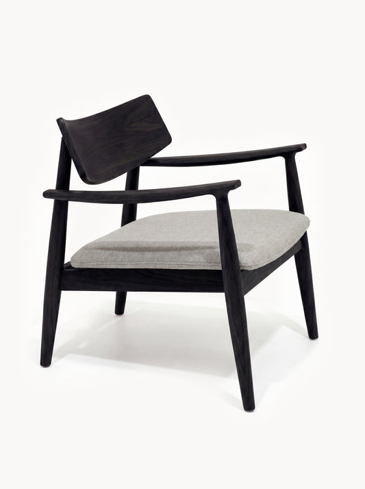 Ashwood Lounge Chair Konza